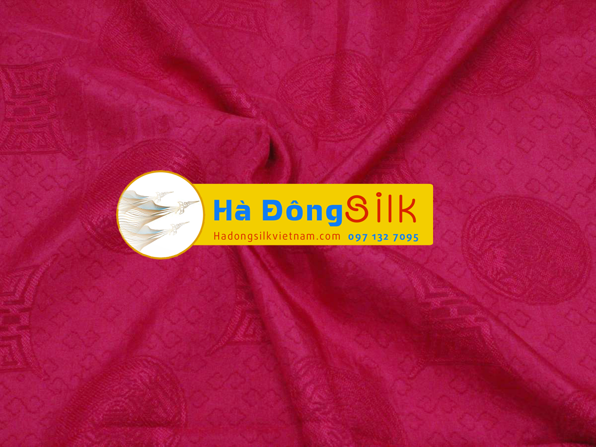 Khăn choàng cổ Hà Đông họa tiết vân đỏ chữ Thọ MNV-KL90180