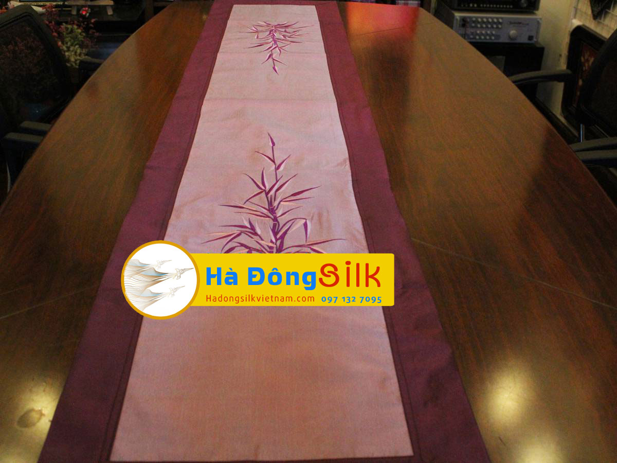 Bộ khăn trải bàn lót bàn ăn thêu trúc MNV-KLTB03-6