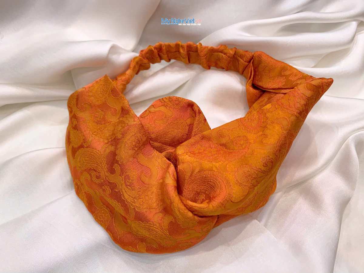 Băng đô cài tóc lụa Hà Đông họa tiết đuôi công