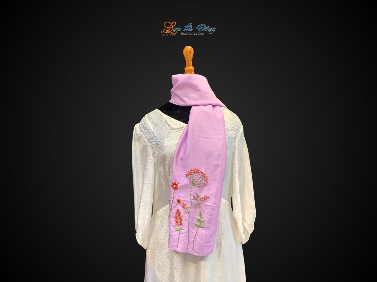 Khăn lụa đũi thêu tay tím Lụa Hà Đông 45x180 LNLT45180/1