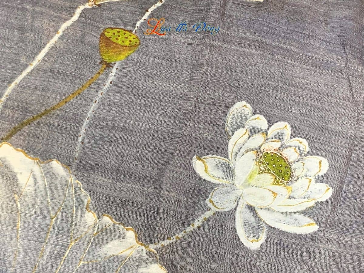 Khăn lụa Đũi xám vẽ sen 100% silk 80x180 tua rua KLTA80180/9