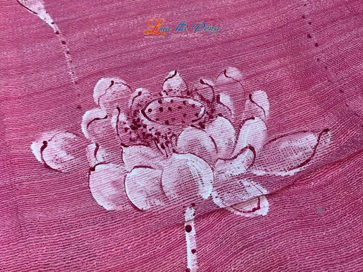 Khăn lụa Đũi hồng vẽ sen 100% silk 80x180 tua rua KLTA80180/1