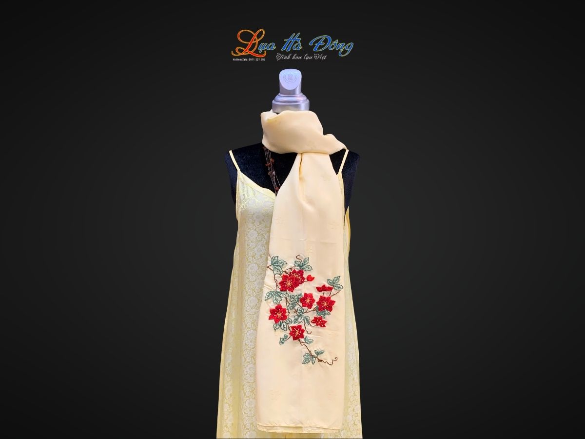 Khăn lụa vân cổ thêu tay mai vàng MNV-LNL80170/2