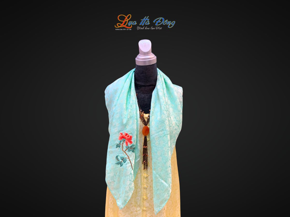 Khăn lụa thêu tay hồng thọ nhí xanh mint MNV-LNL8585/1