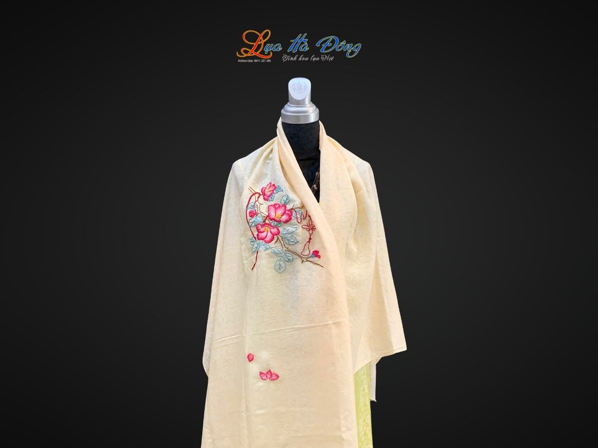 Khăn lụa vân cổ thêu tay lá cây kem MNV-LNL80170/3