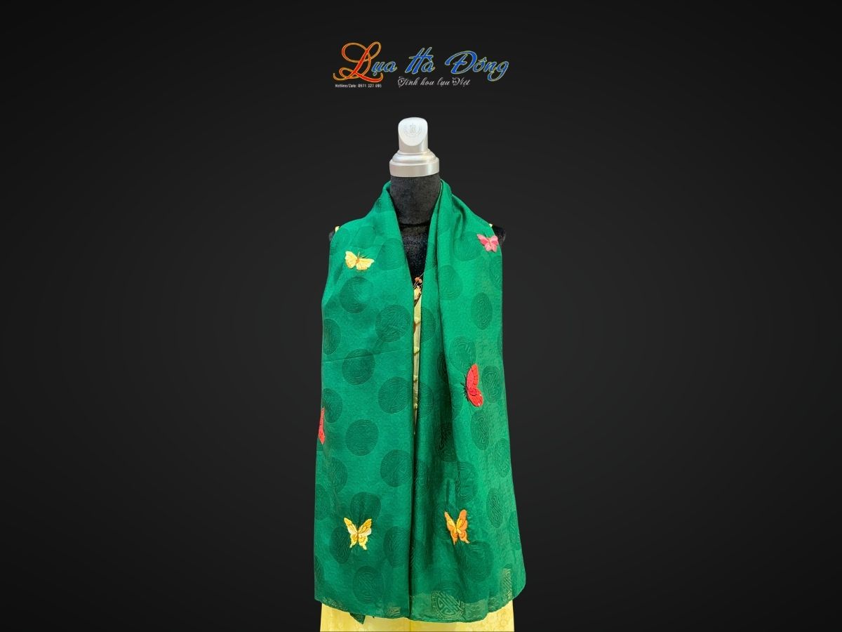 Khăn lụa vân cổ thêu tay triện thọ xanh MNV-LNL80170/1