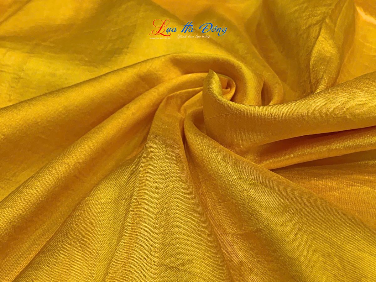 Khăn lụa tơ tằm màu vàng MNV-KLNC87180/7