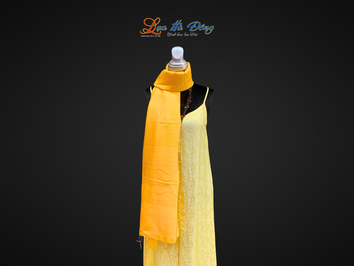 Khăn lụa tơ tằm màu vàng MNV-KLNC87180/7