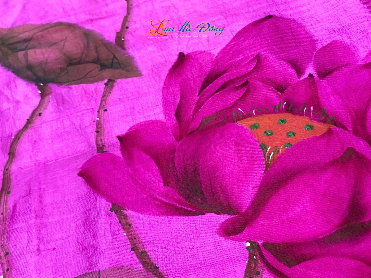 Khăn lụa tơ tằm vẽ tay hoa sen tua rua 100% silk KLNC79212/2
