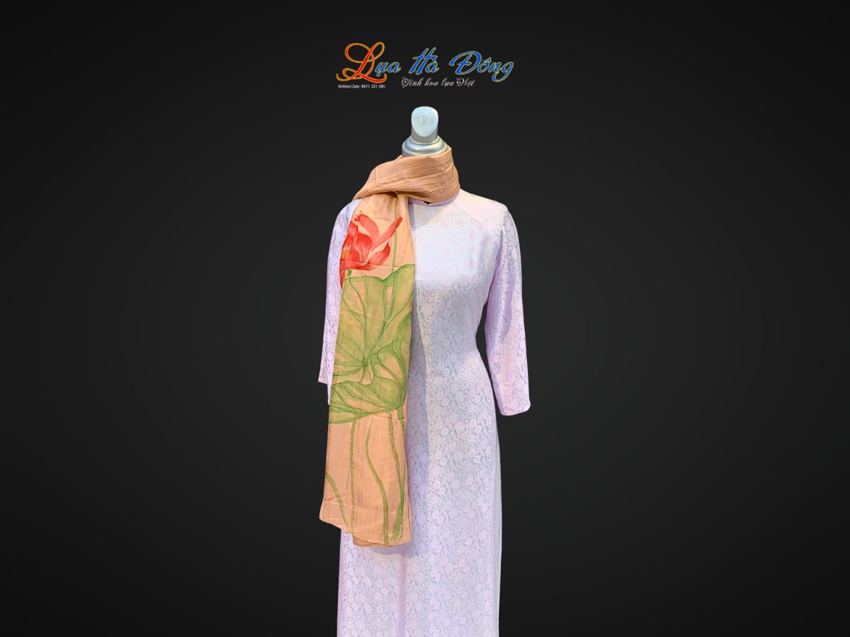 Khăn lụa tơ tằm vẽ tay sen màu hồng cam LNL75180/4