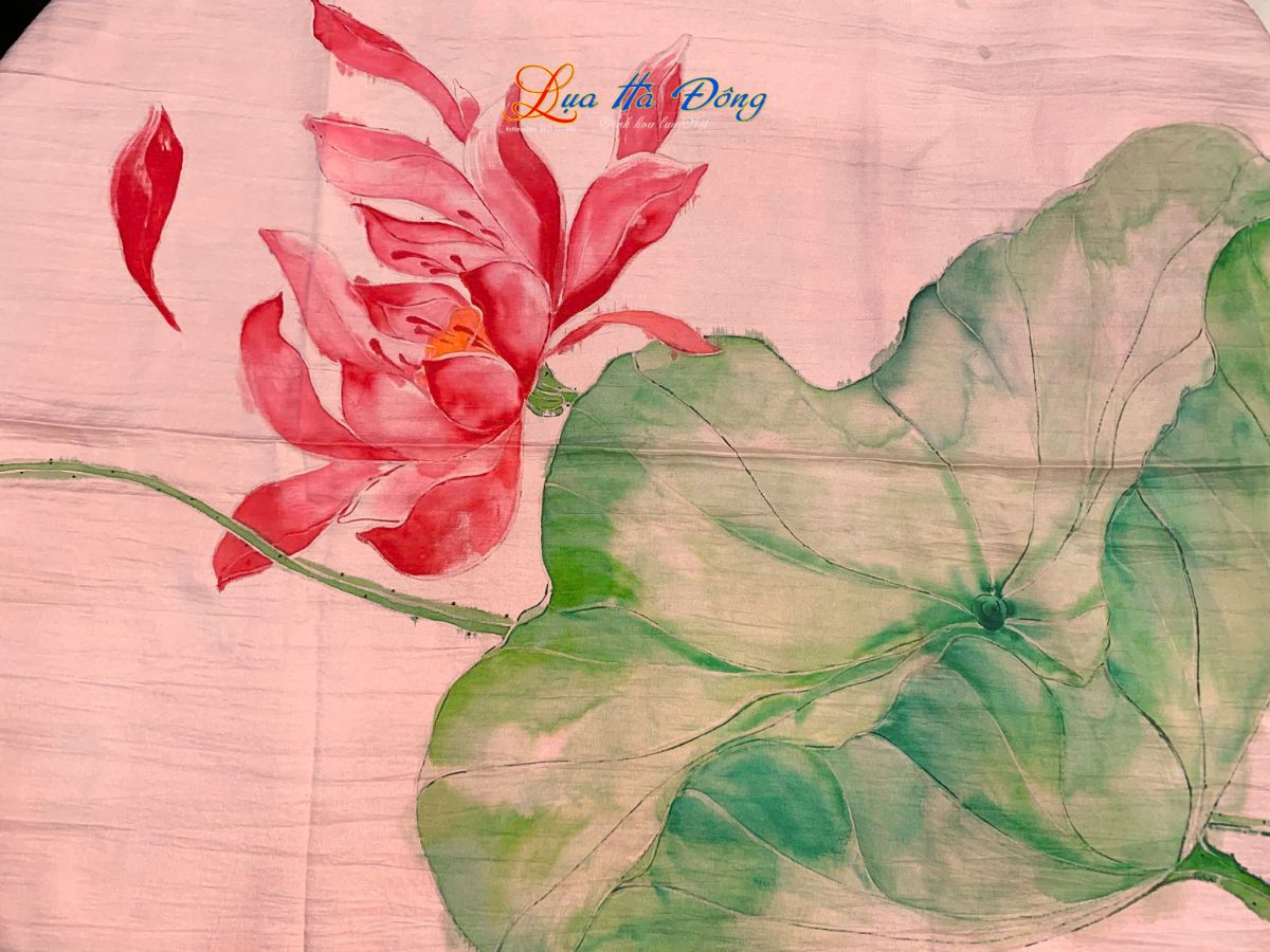 Khăn lụa tơ tằm vẽ tay sen màu hồng san hô LNL75180/3