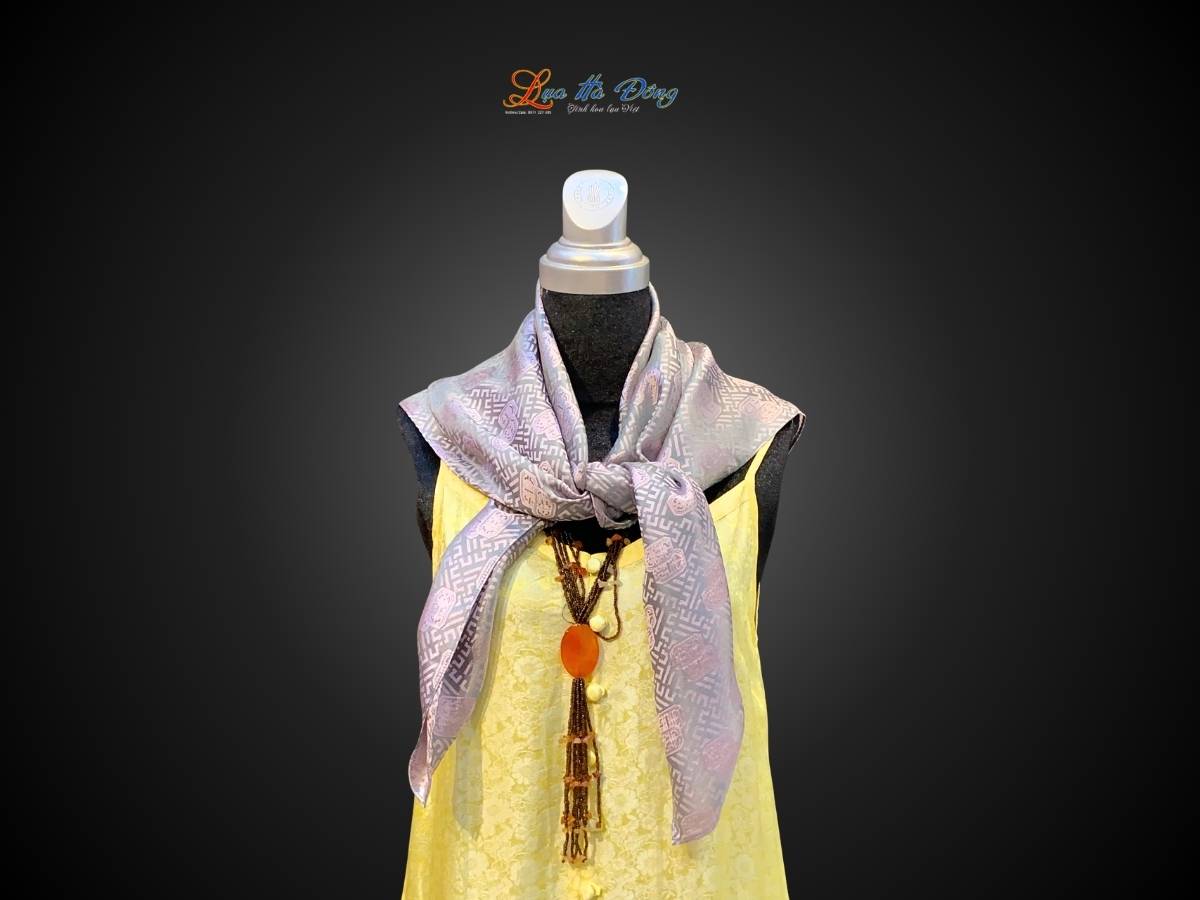 Khăn lụa vuông họa tiết song thọ xám tím MNV-LNL9090/1