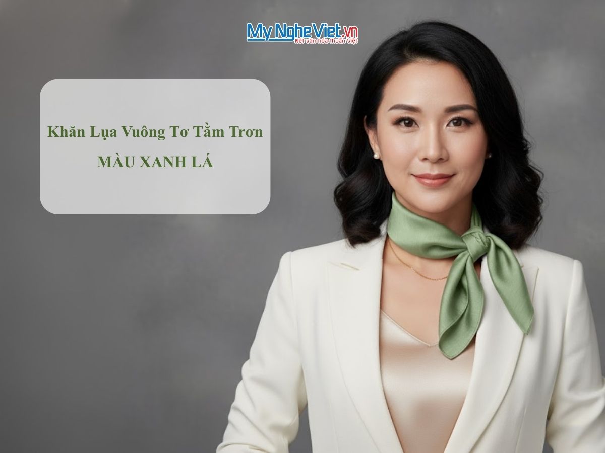 Khăn lụa vuông tơ tằm trơn màu xanh lá MNV-PT5050/8