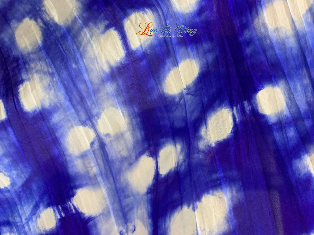 Khăn tằm loang 100% silk nhiều màu 90x190cm KLTA919 màu xanh trắng