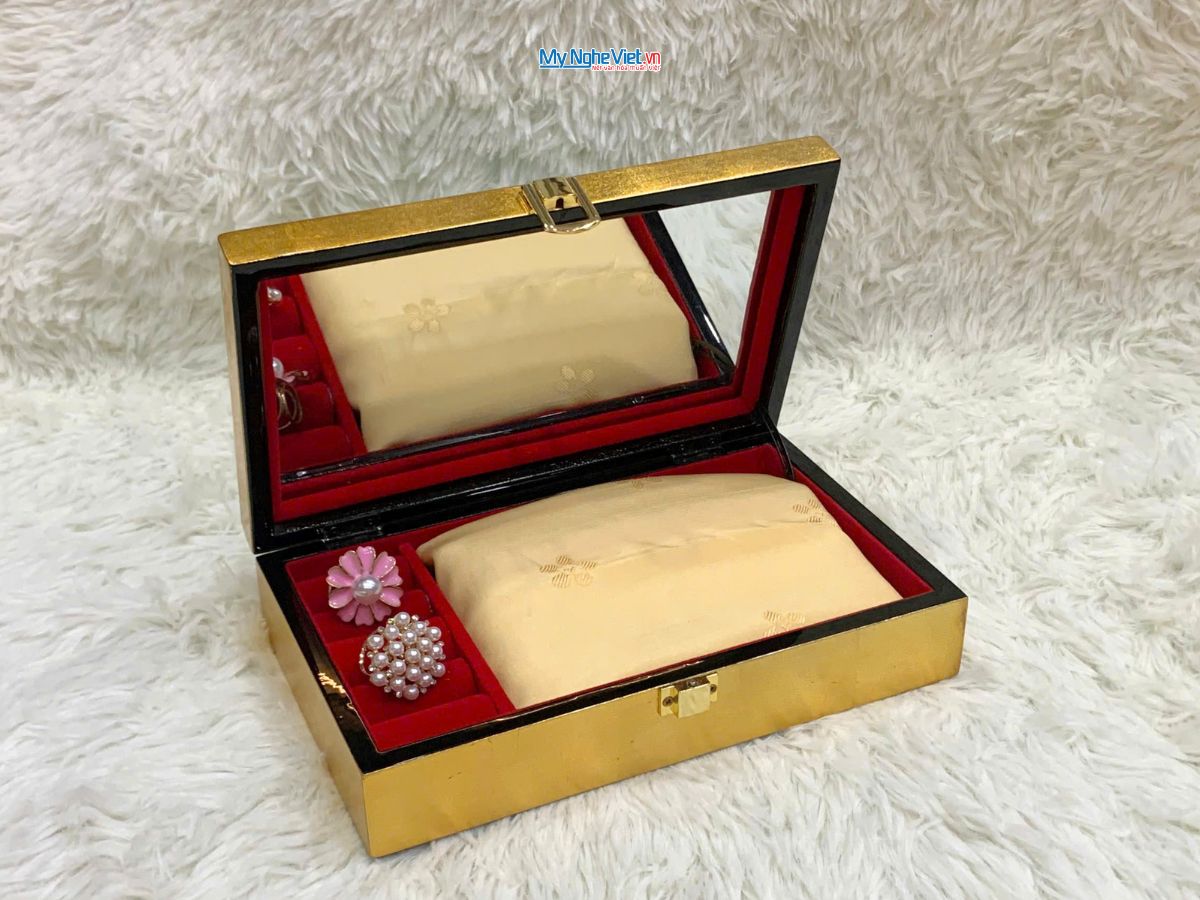 Quà Tặng Hộp Sơn Mài Hoa Sen & Khăn Lụa Hà Đông Cao Cấp CBKLNL89-10