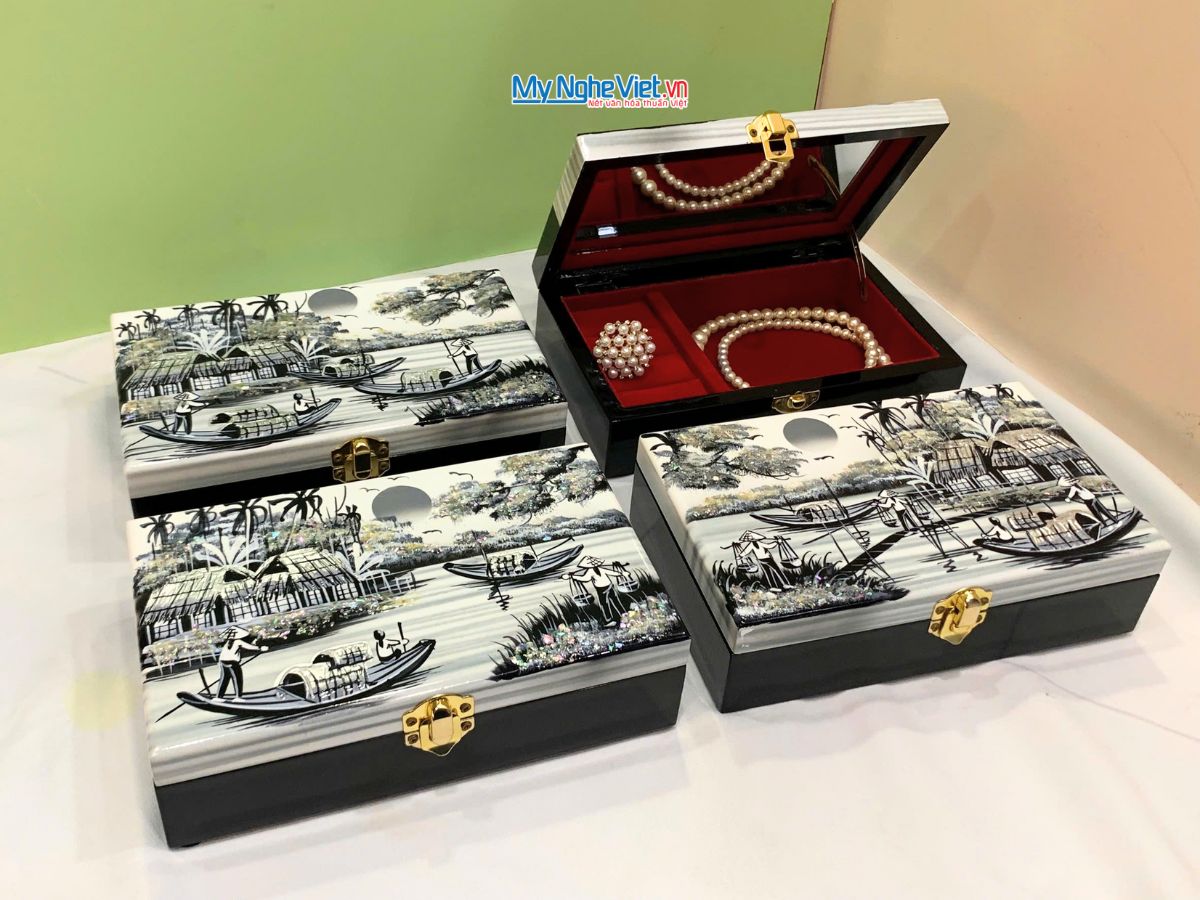 Quà Tặng Hộp Sơn Mài Đồng Quê & Khăn Lụa Thêu Hoa CBMNV-LNL45180.5