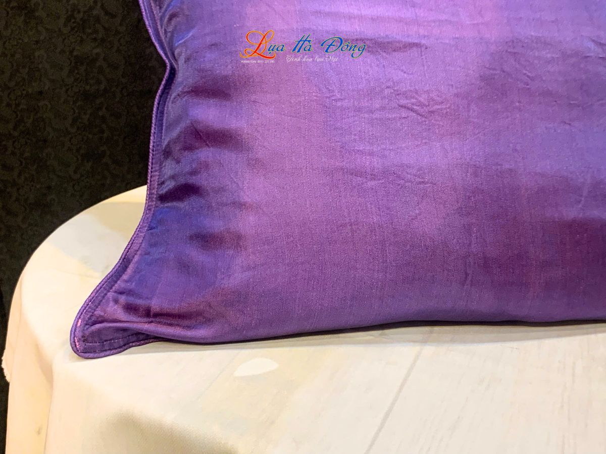 Vỏ gối lụa Hà Đông tím trơn LNL4040/7