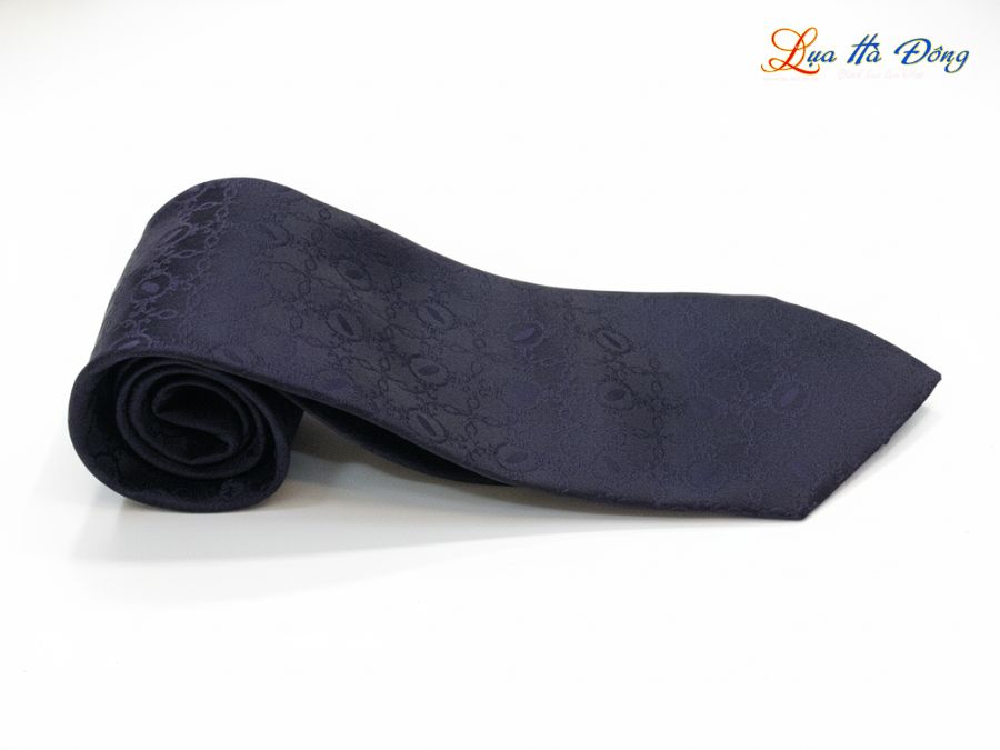 Cà vạt lụa tơ tằm họa tiết hoa bốn cánh tím MNV-CRV59