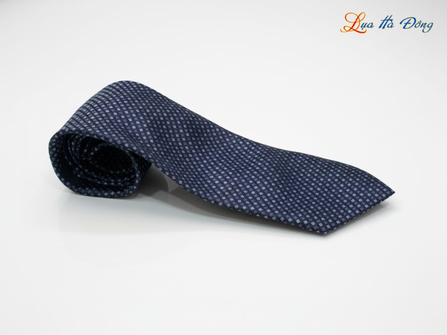 Cà vạt lụa tơ tằm họa tiết ô vuông xám MNV-CRV57