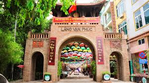 Làng lụa Hà Đông