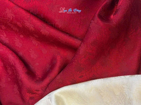 	Vải Lụa Hà Đông Sen Dây Đỏ Đô 3.7m MNV-LHD37/15