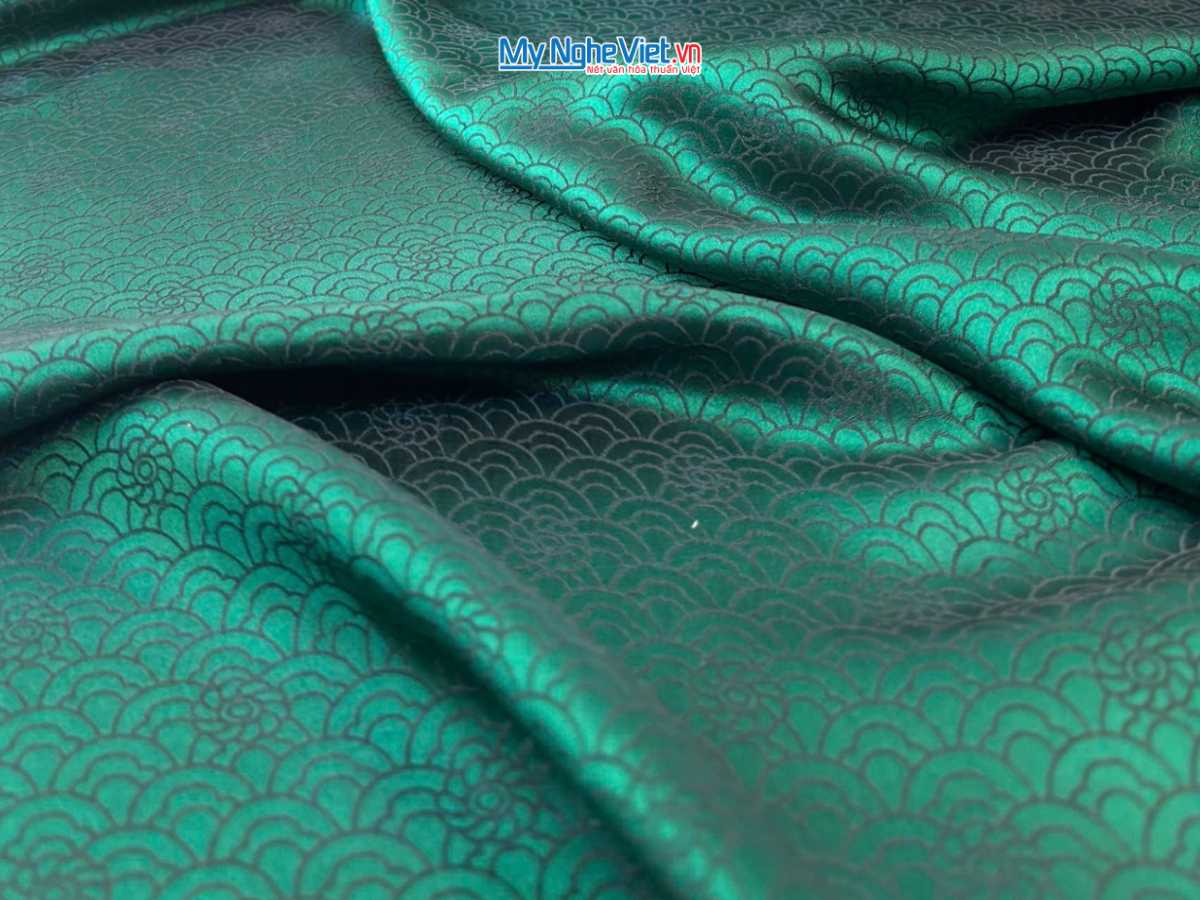Vải áo lụa sóng mây xanh lá 3.7m LHD97-2.1