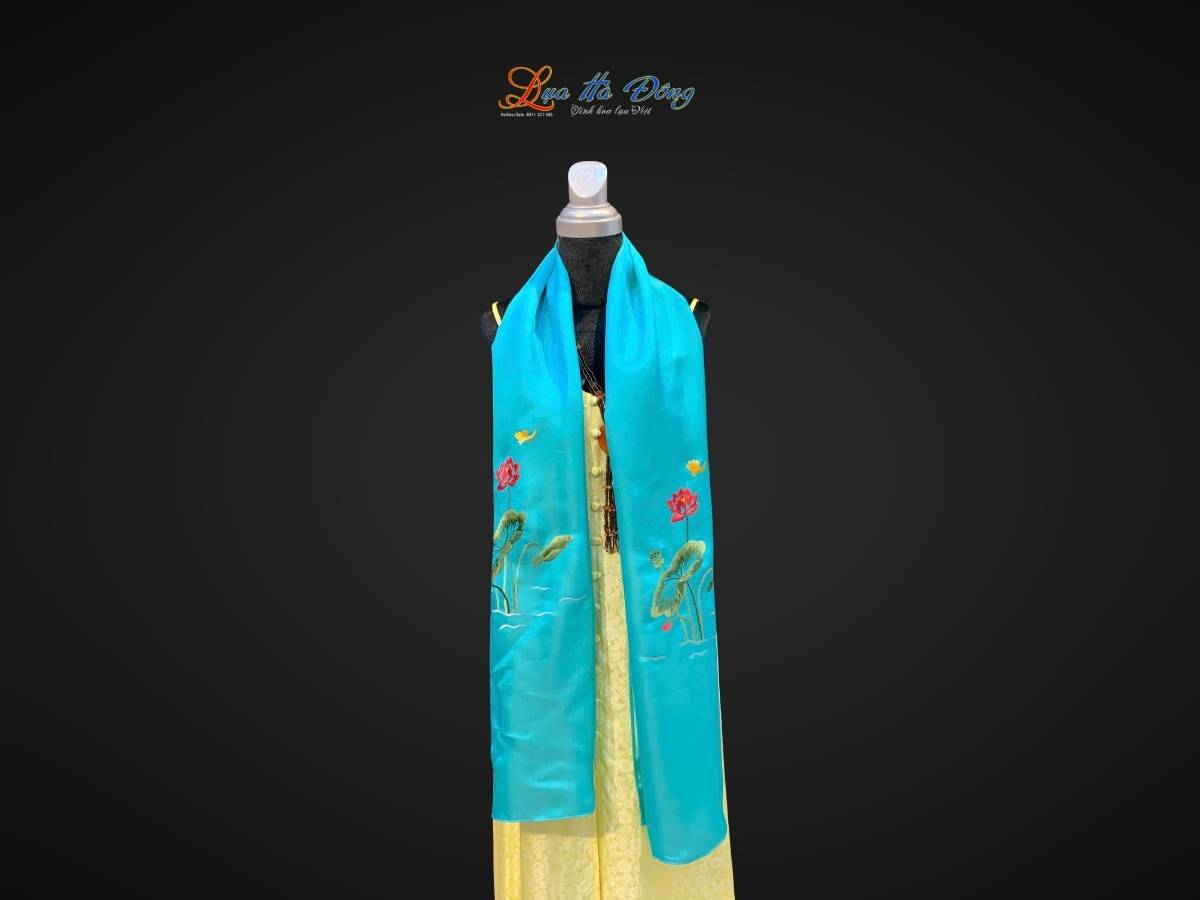 Khăn lụa trơn thêu sen xanh ngọc MNV-LNL45180/9