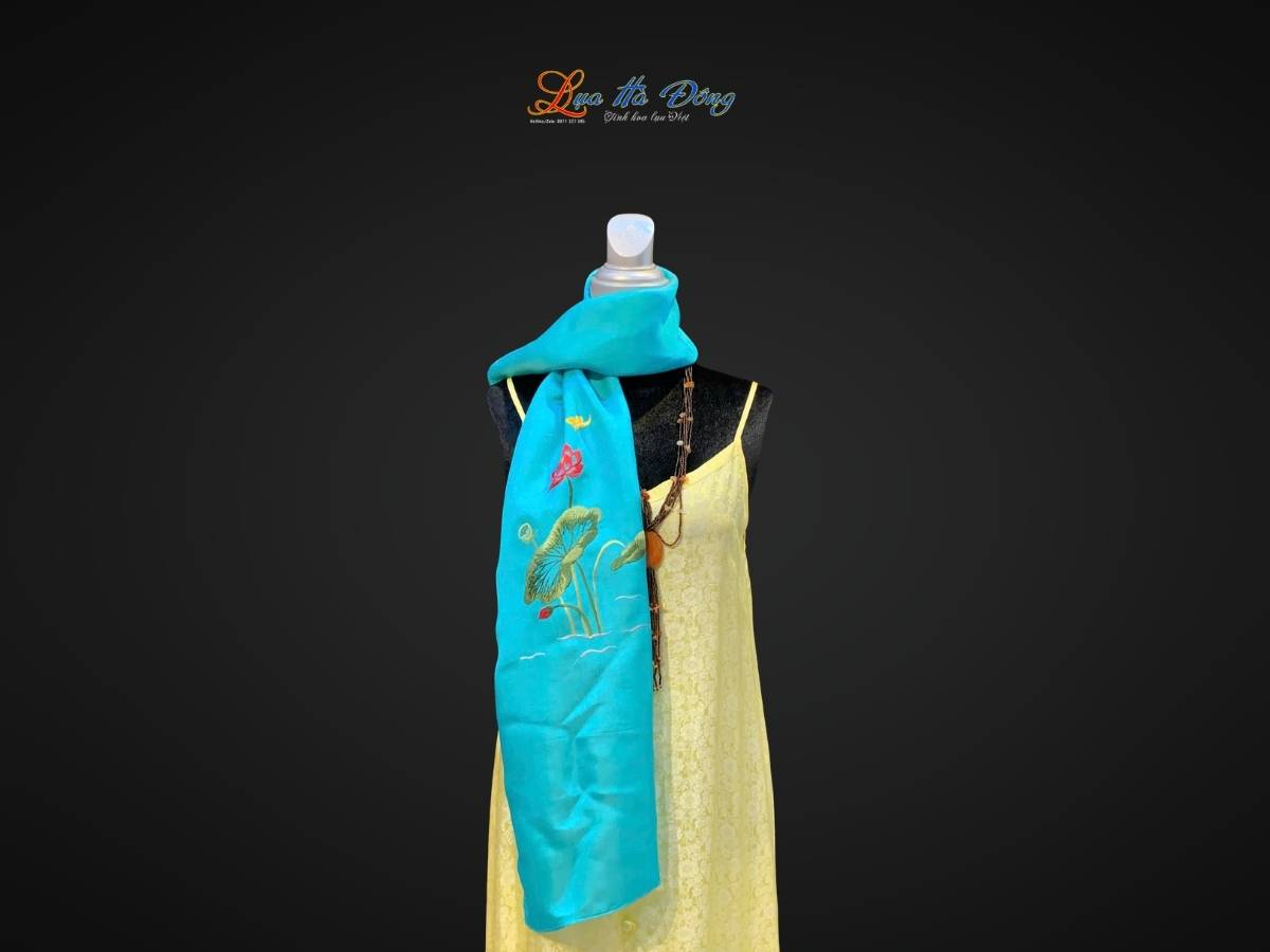 Khăn lụa trơn thêu sen xanh ngọc MNV-LNL45180/9